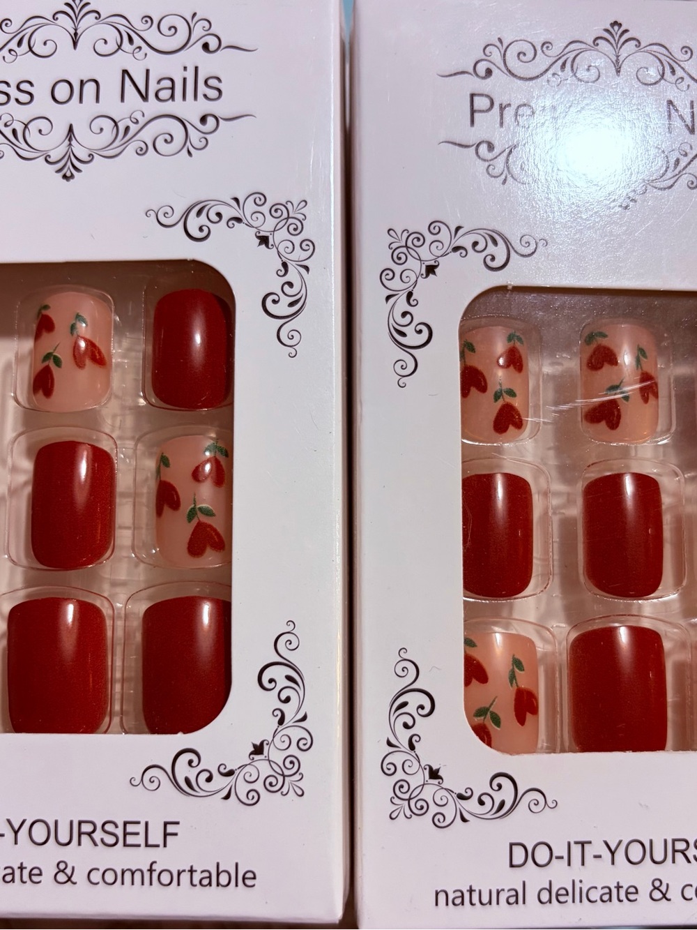 SHEIN Red Cherry Accent Press-On Nails